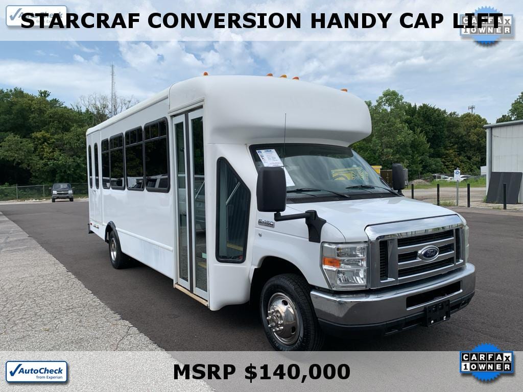2010 Ford E-450 Super Duty E-Series Base