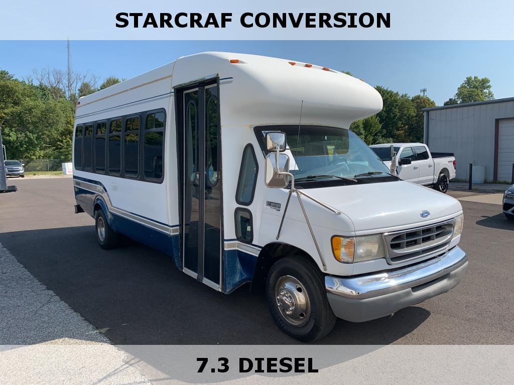1997 Ford E-450 E Series Super Duty Base