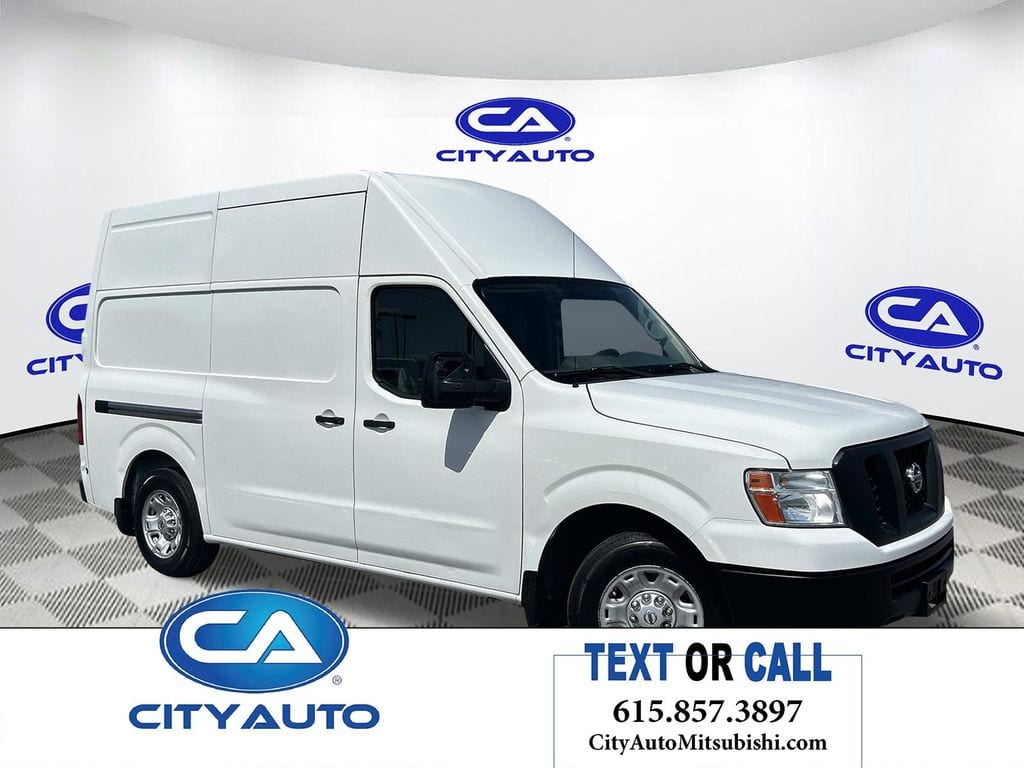 2016 Nissan NV2500HD SV
