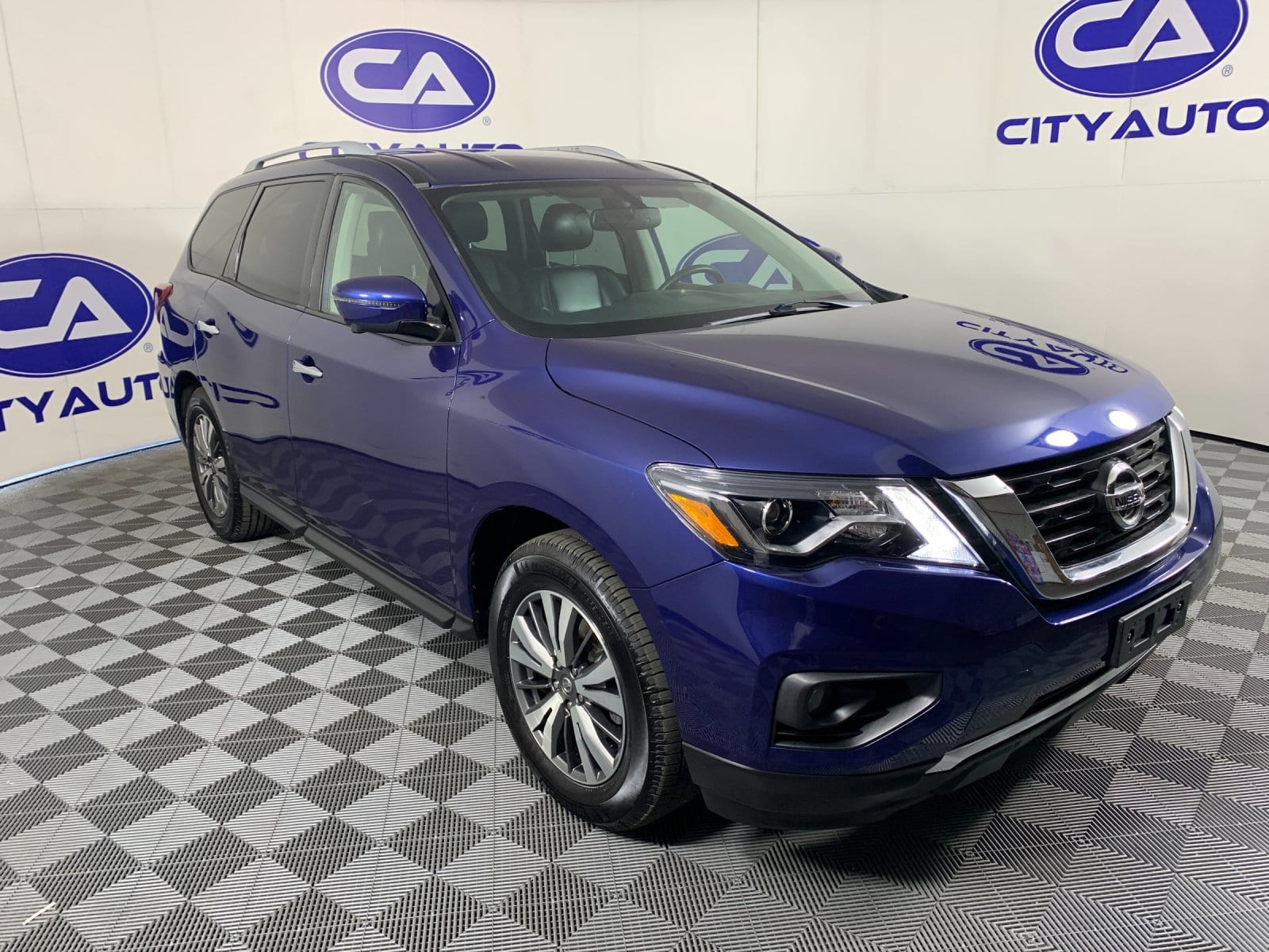 2020 Nissan Pathfinder SL