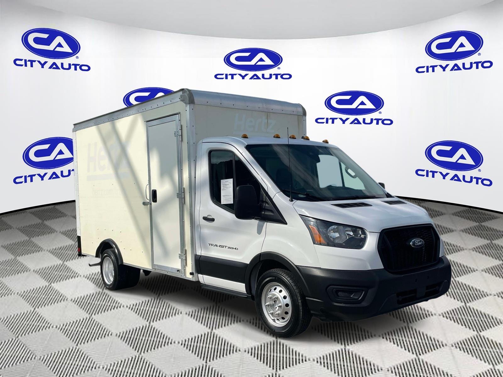 2022 Ford Transit Cutaway T-350HD Base