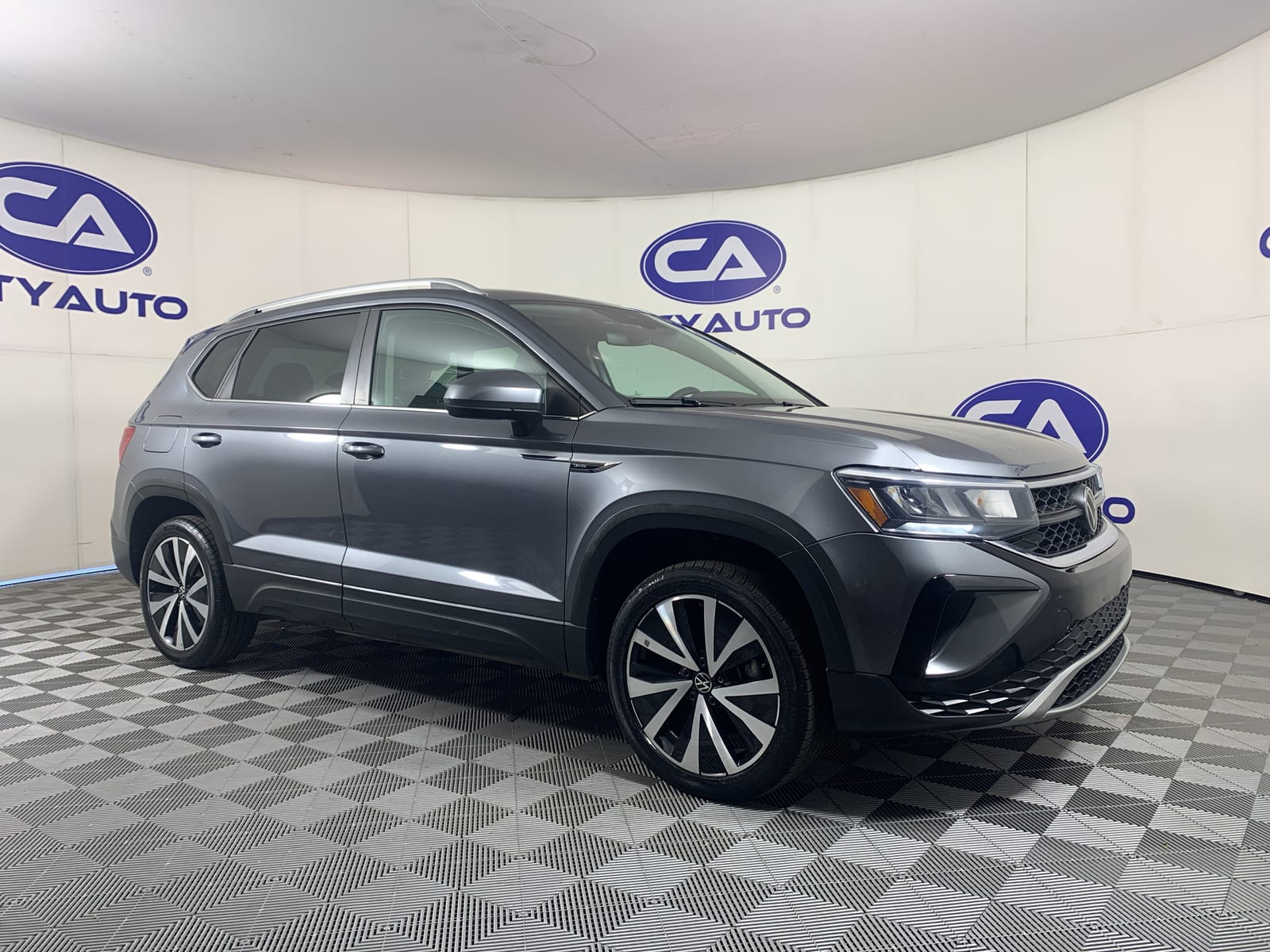 2024 Volkswagen Taos SE