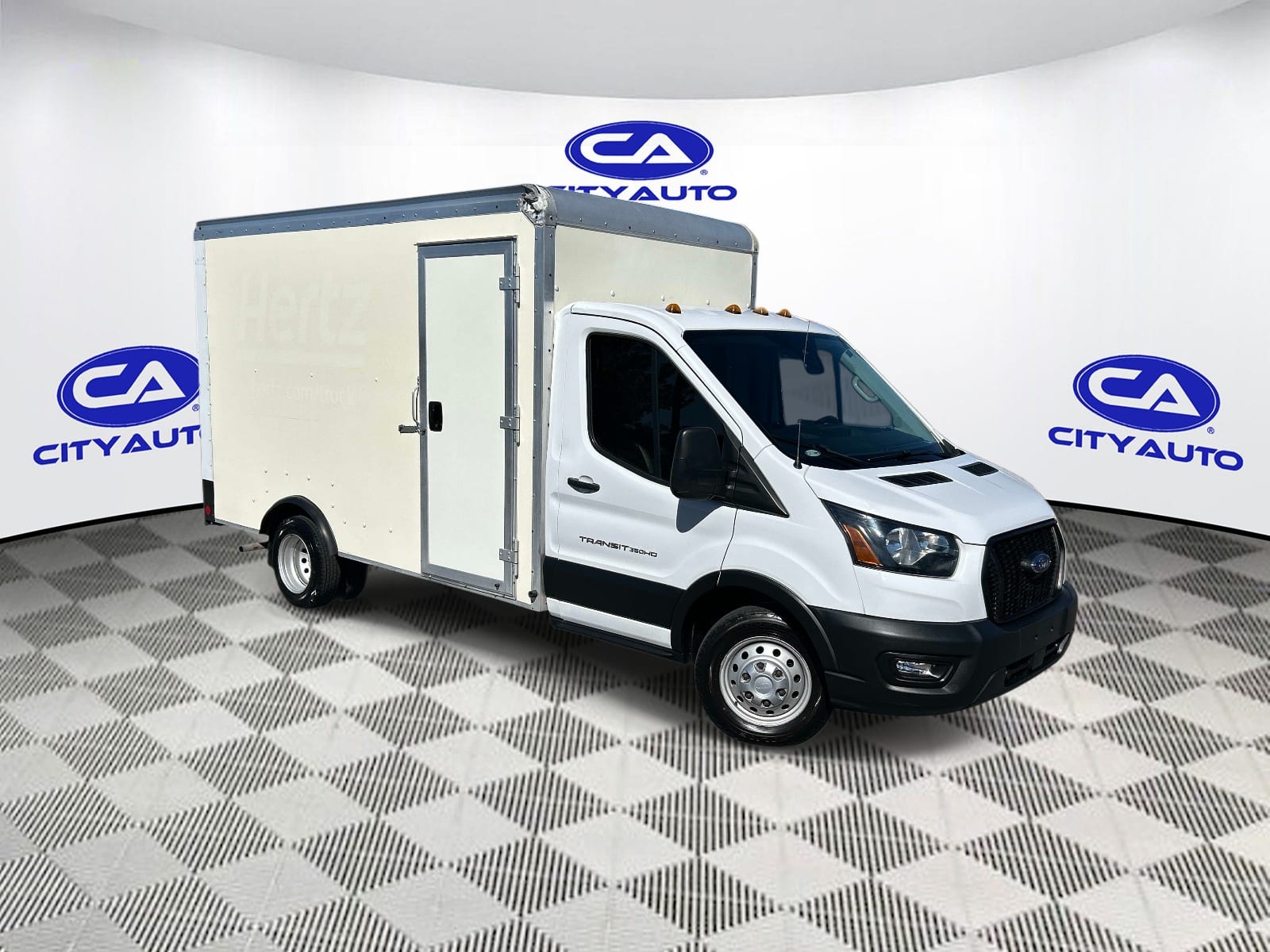 2022 Ford Transit Cutaway T-350HD Base