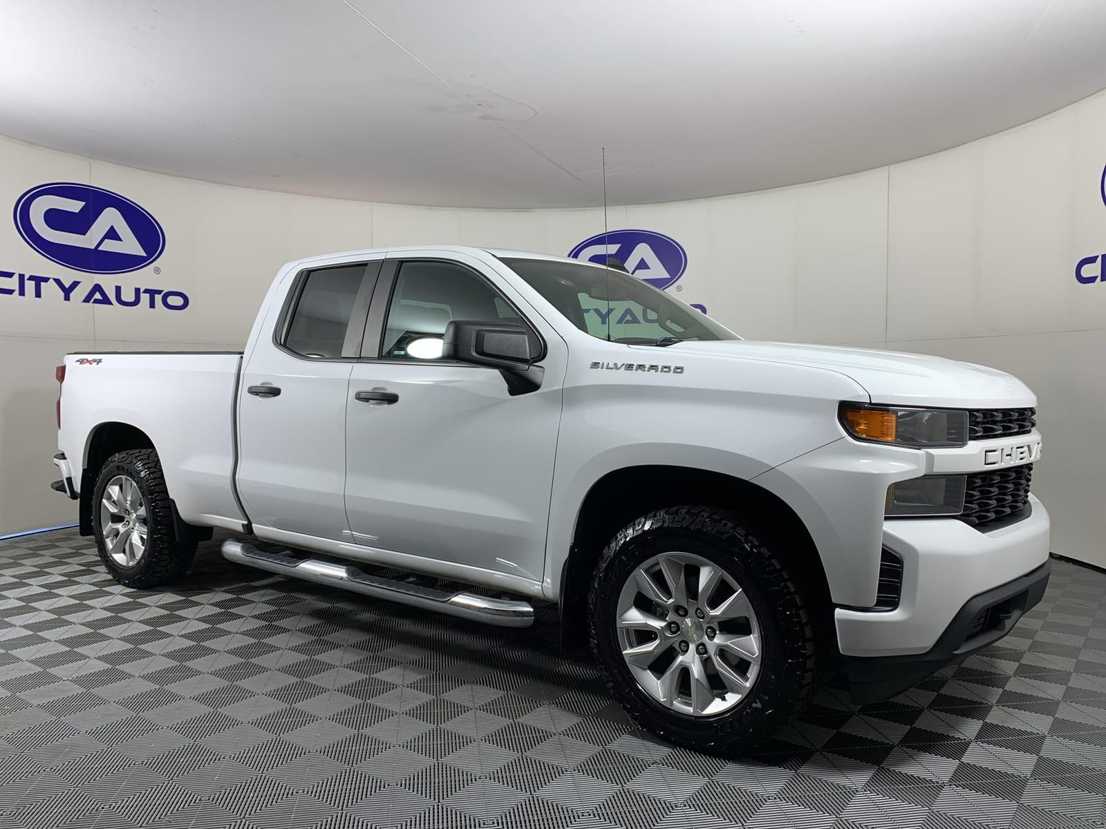 2020 Chevrolet Silverado 1500 Custom