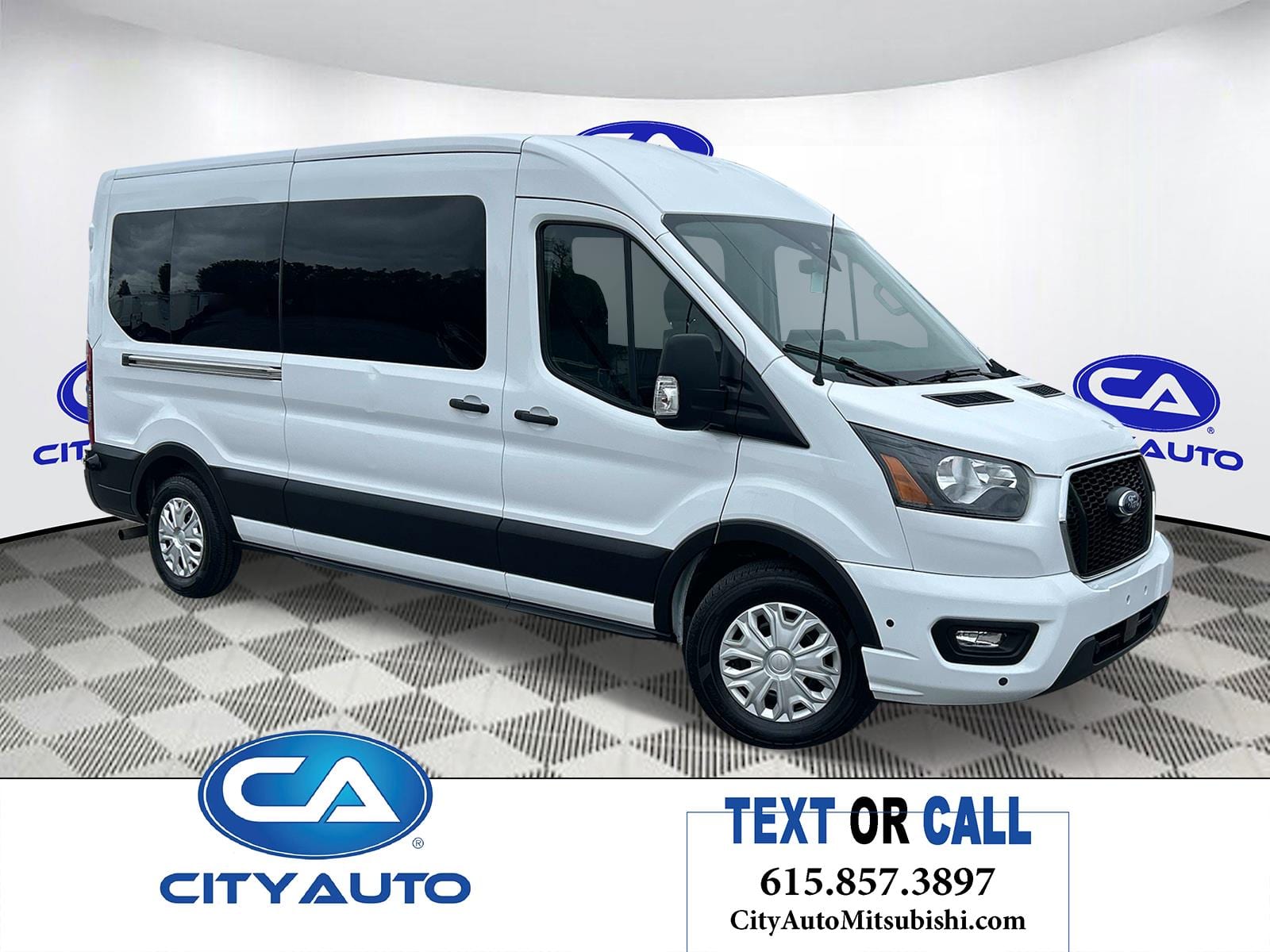 2024 Ford Transit Wagon T-350 Med Roof Slide XLT