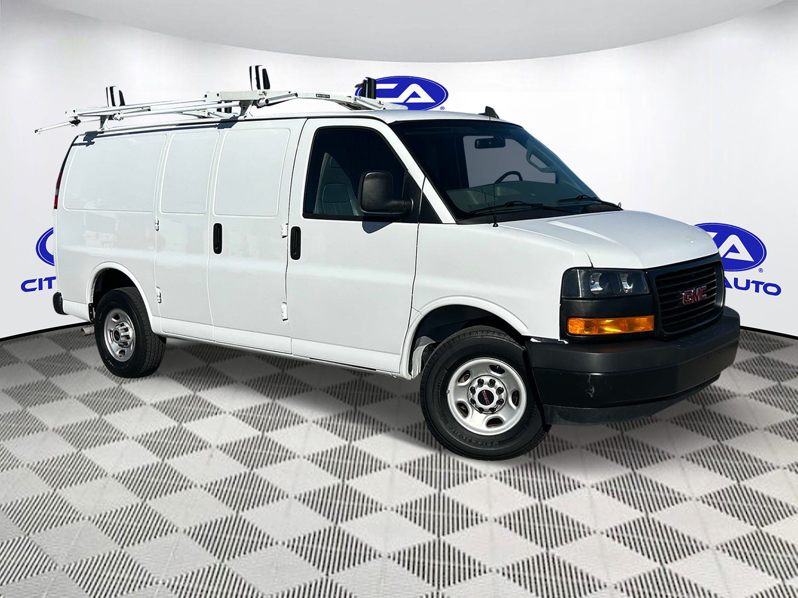 2023 GMC Savana 2500 Work Van