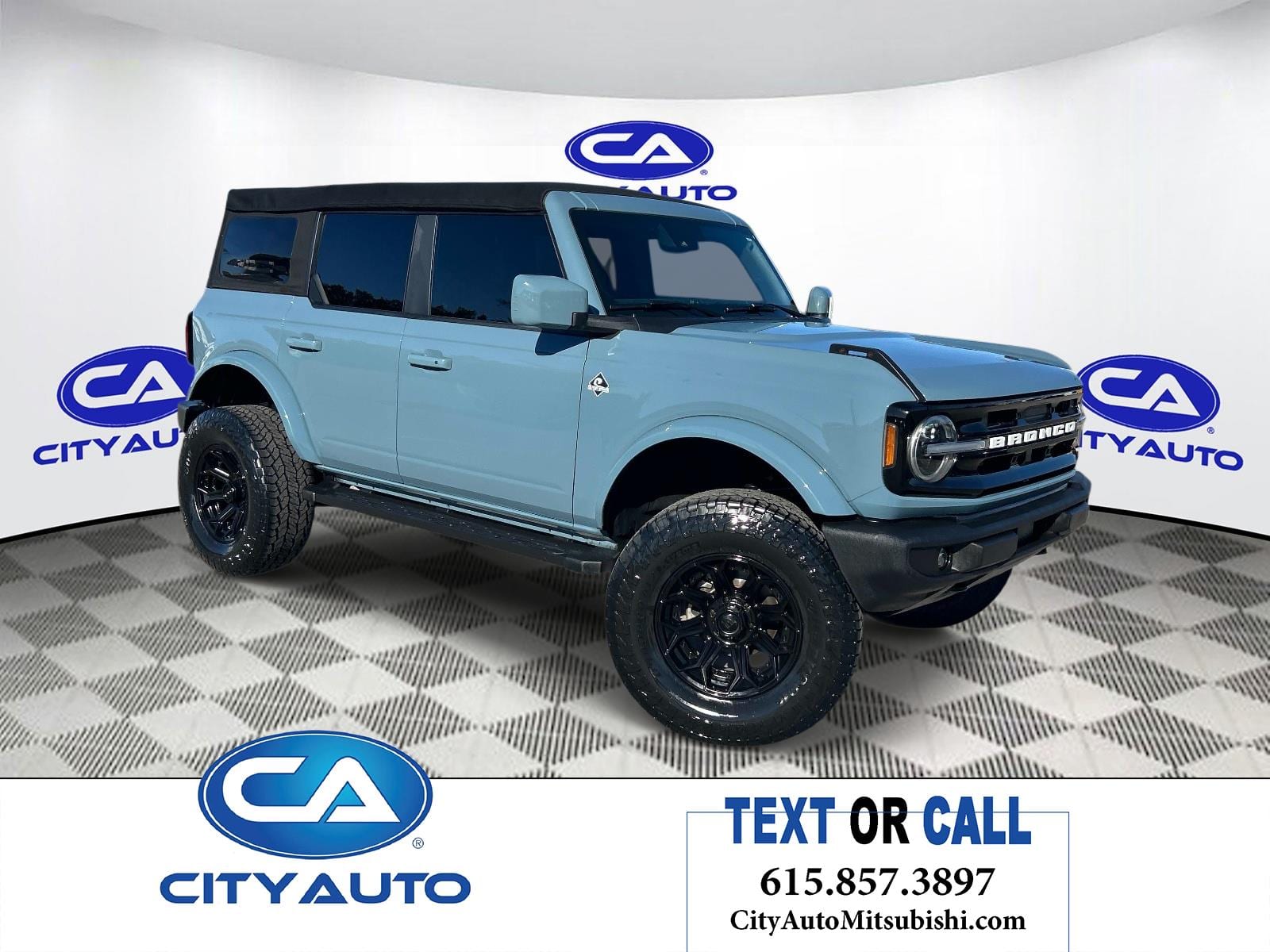 2022 Ford Bronco Outer Banks