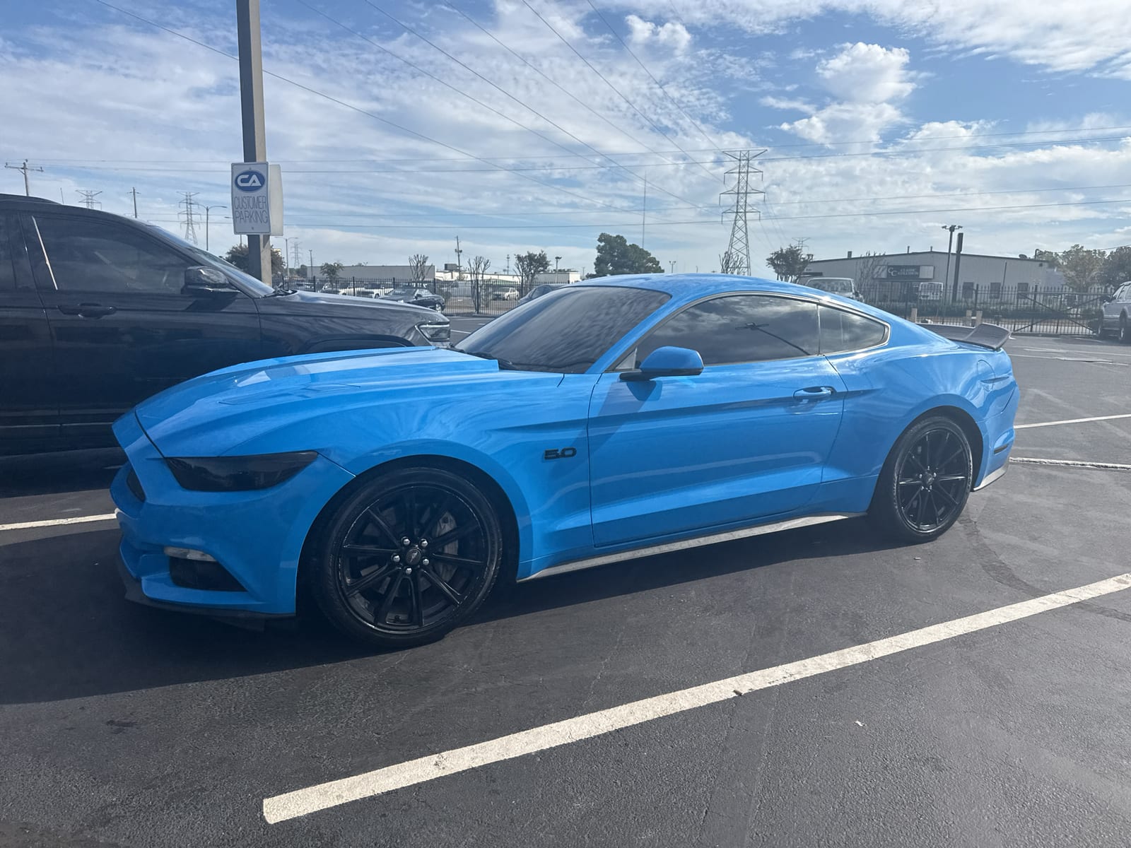 2017 Ford Mustang GT Premium photo 1