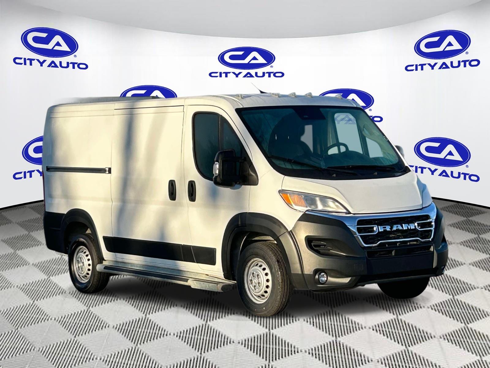2025 Ram ProMaster 2500 Tradesman