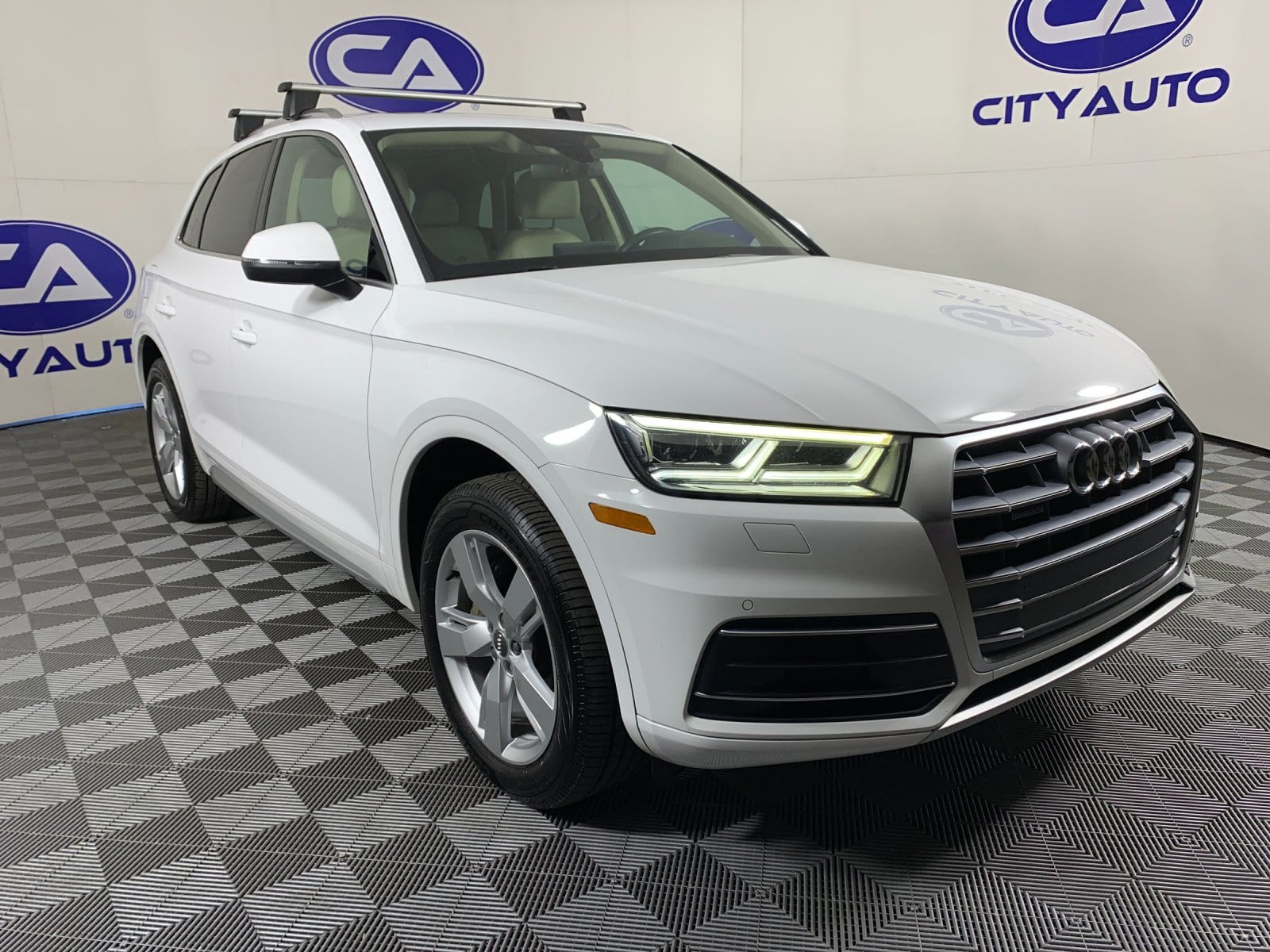 2019 Audi Q5 Premium Plus