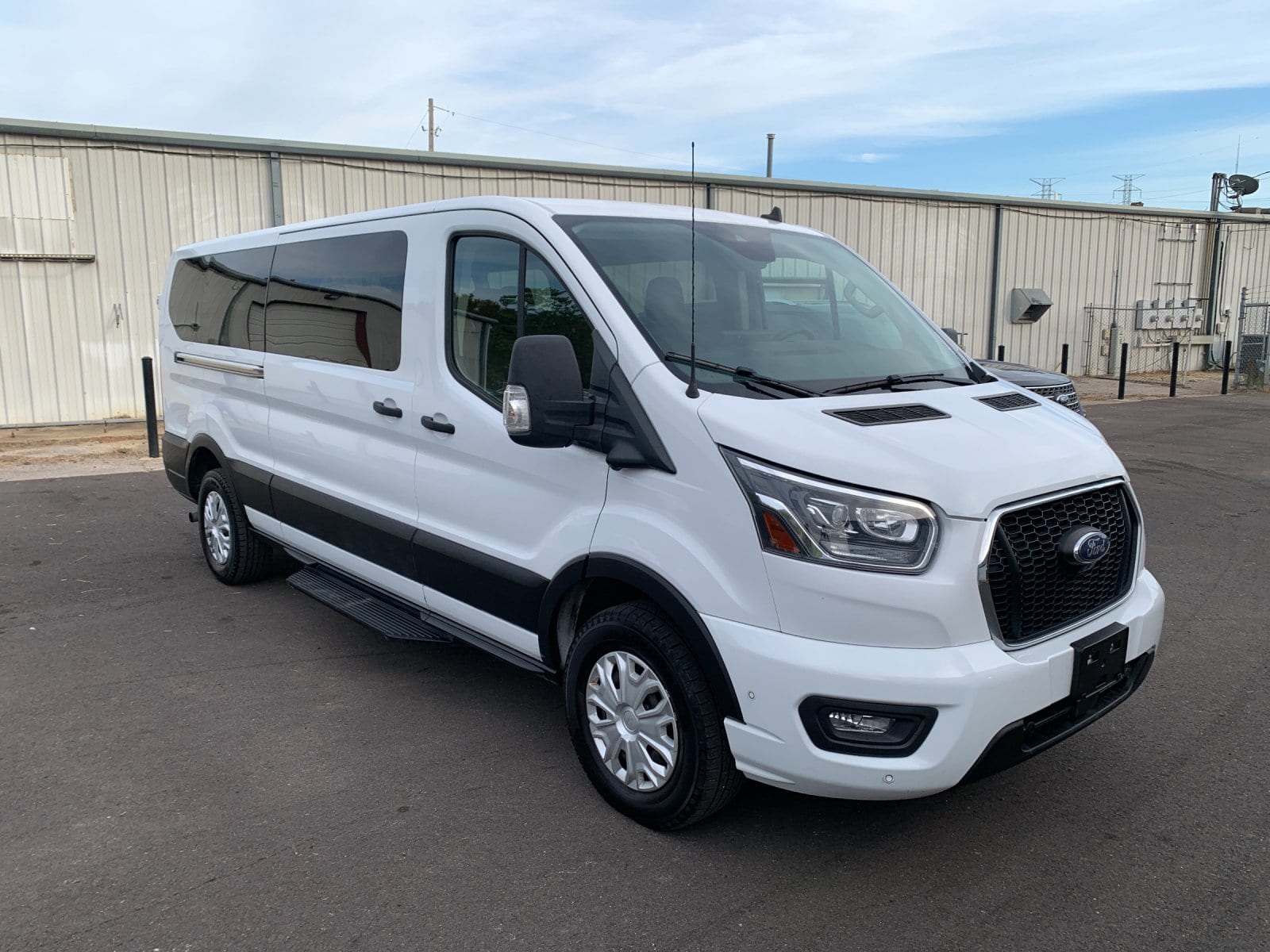 2023 Ford Transit Wagon T-350 Low Roof Slide XLT