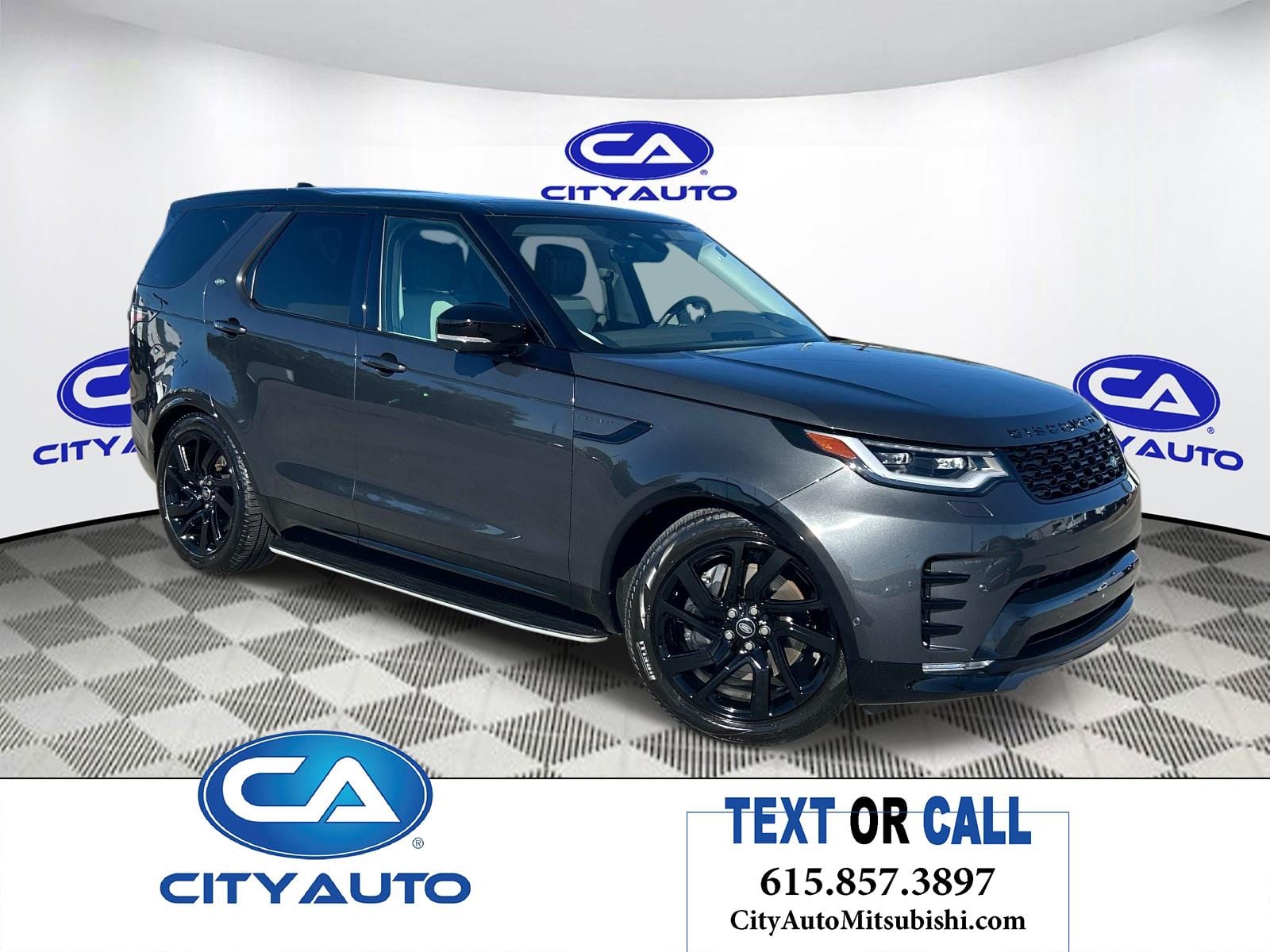 2025 Land Rover Discovery Dynamic SE