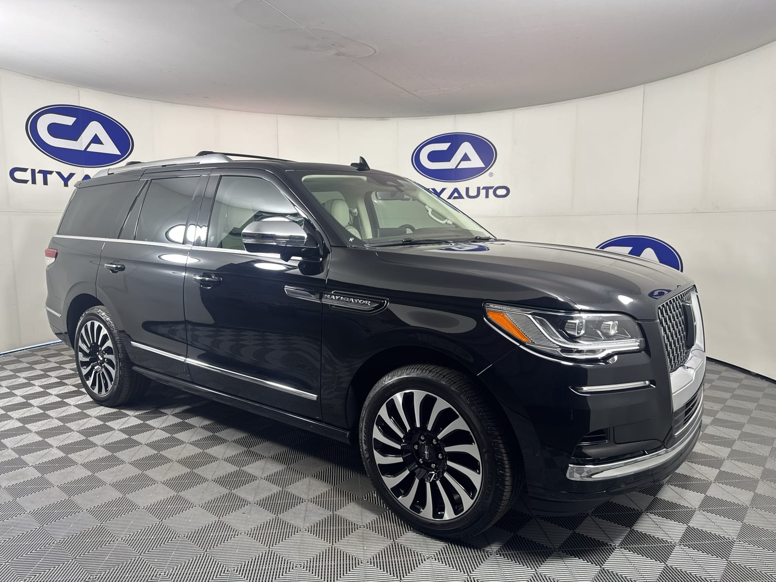 2024 Lincoln Navigator Black Label