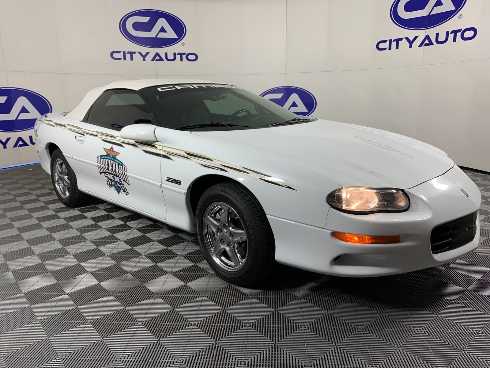 1999 Chevrolet Camaro Z28, foto 1