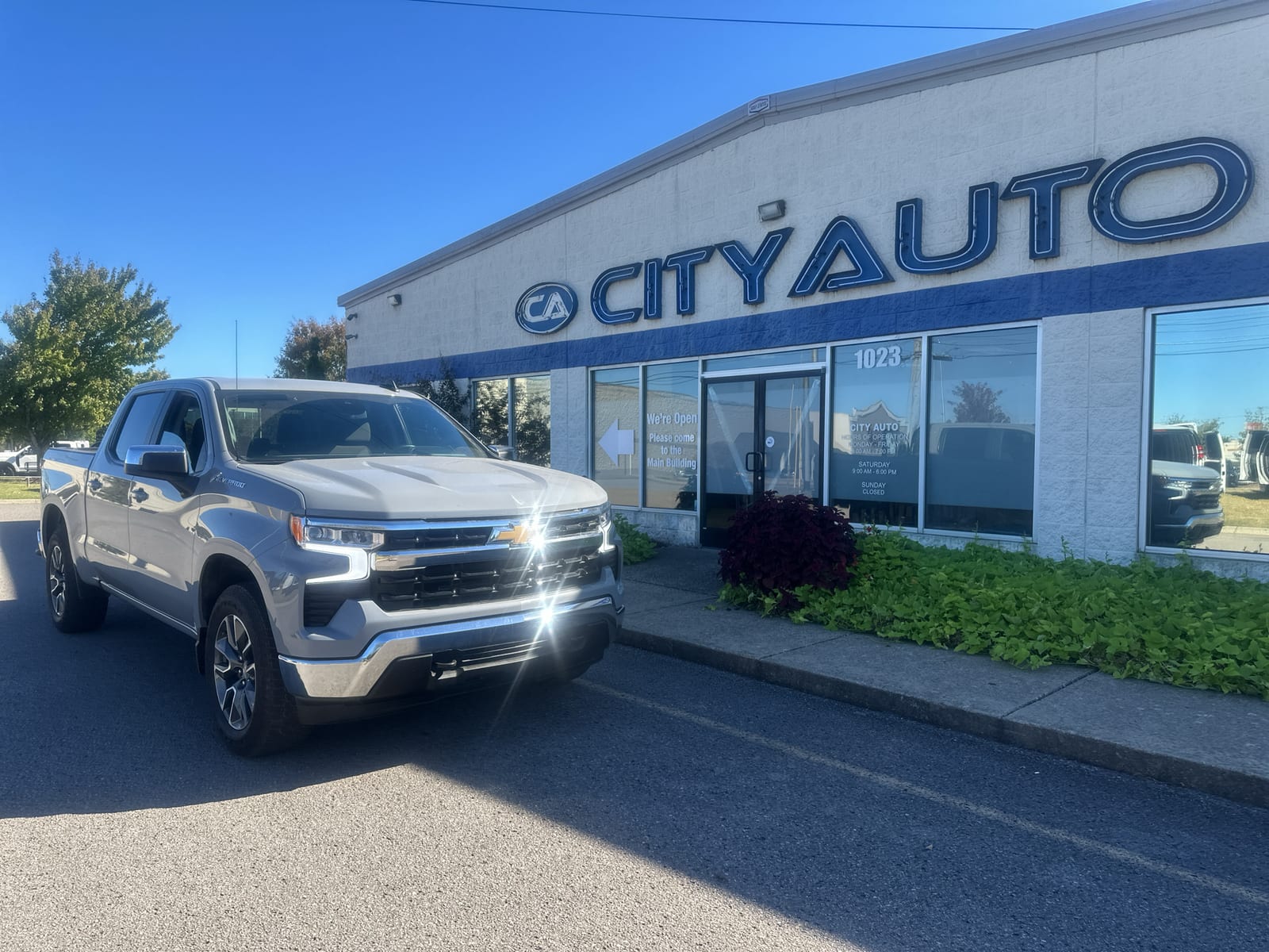 2024 Chevrolet Silverado 1500 LT, foto 1