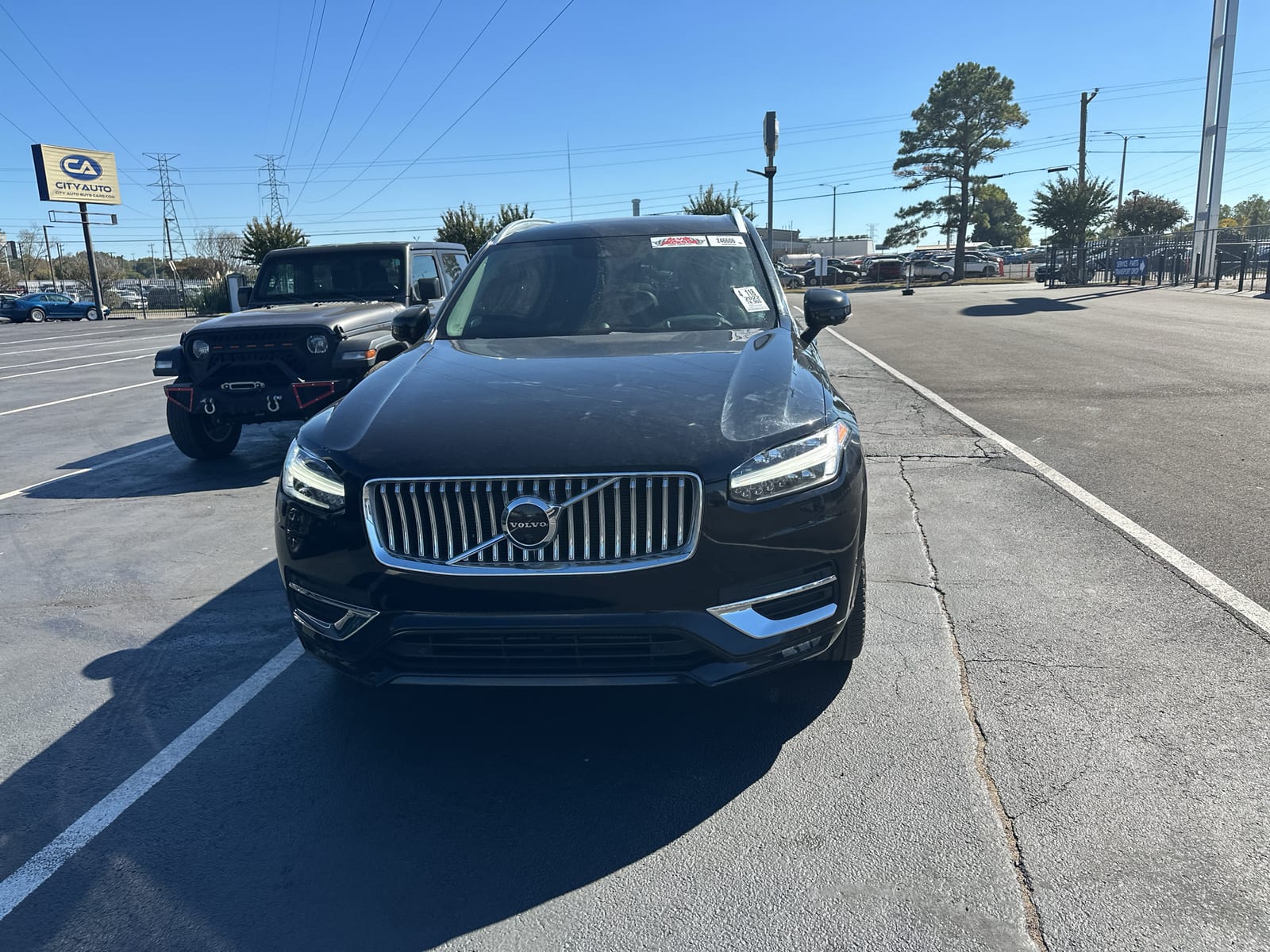 2022 Volvo XC90 T6; 6-Seat Inscription