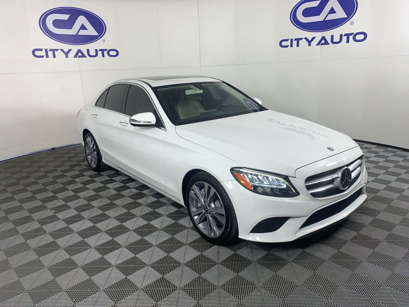 2019 Mercedes-Benz C-Class C300